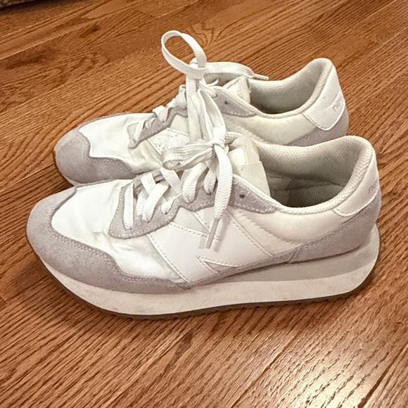 New Balance Shoes - New balances